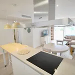 Marina Real 83 By Homeprive דירה
